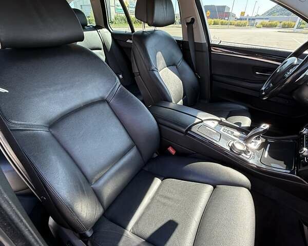 Сірий БМВ 5 Серія, об'ємом двигуна 2 л та пробігом 275 тис. км за 15500 $, фото 32 на Automoto.ua