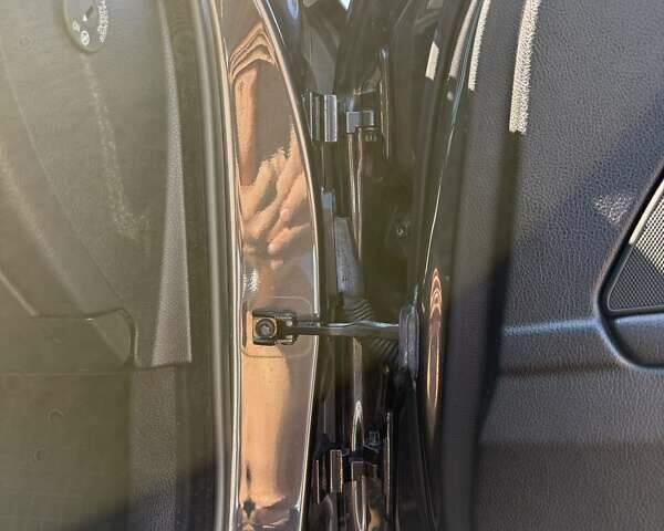 Сірий БМВ 5 Серія, об'ємом двигуна 2 л та пробігом 275 тис. км за 15500 $, фото 37 на Automoto.ua