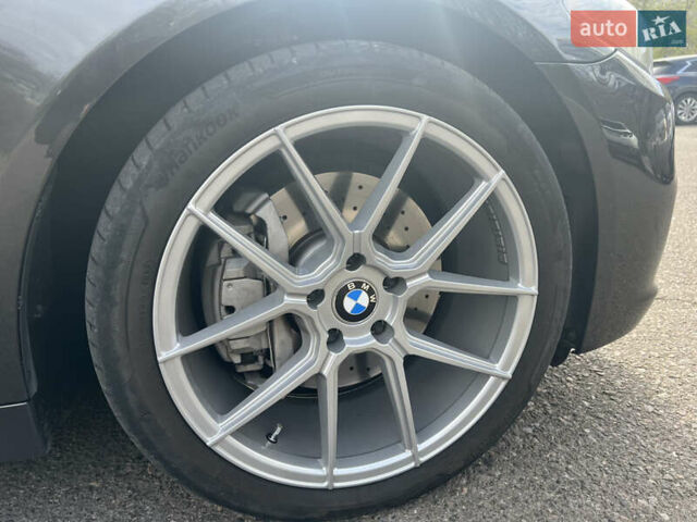 Серый БМВ 5 Серия, объемом двигателя 3 л и пробегом 218 тыс. км за 19300 $, фото 5 на Automoto.ua