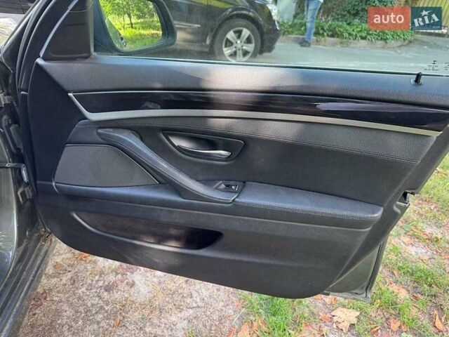 Сірий БМВ 5 Серія, об'ємом двигуна 2 л та пробігом 327 тис. км за 13440 $, фото 17 на Automoto.ua