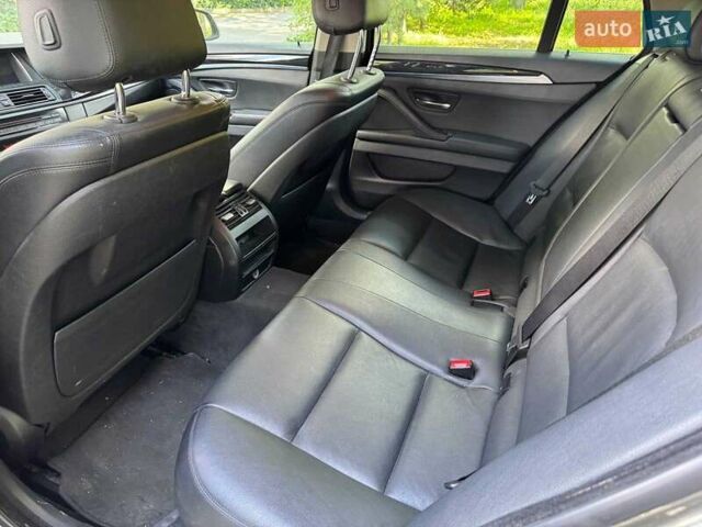 Сірий БМВ 5 Серія, об'ємом двигуна 2 л та пробігом 327 тис. км за 13440 $, фото 12 на Automoto.ua