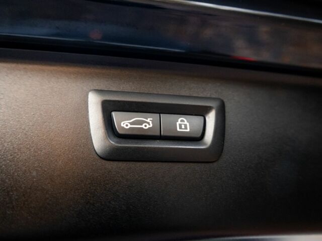 Серый БМВ 5 Серия, объемом двигателя 2 л и пробегом 216 тыс. км за 19714 $, фото 4 на Automoto.ua