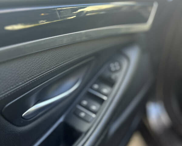 Сірий БМВ 5 Серія, об'ємом двигуна 2 л та пробігом 293 тис. км за 15600 $, фото 25 на Automoto.ua