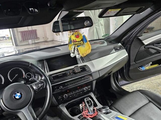 Сірий БМВ 5 Серія, об'ємом двигуна 3 л та пробігом 300 тис. км за 20500 $, фото 1 на Automoto.ua