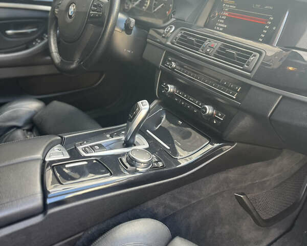 Сірий БМВ 5 Серія, об'ємом двигуна 2 л та пробігом 293 тис. км за 15600 $, фото 17 на Automoto.ua