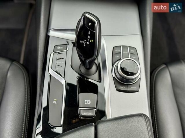 Сірий БМВ 5 Серія, об'ємом двигуна 2 л та пробігом 199 тис. км за 19900 $, фото 58 на Automoto.ua