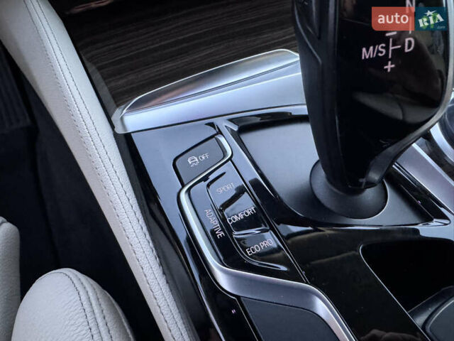 Серый БМВ 5 Серия, объемом двигателя 2 л и пробегом 246 тыс. км за 26500 $, фото 21 на Automoto.ua