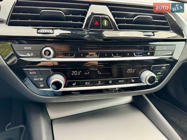 Сірий БМВ 5 Серія, об'ємом двигуна 2 л та пробігом 199 тис. км за 19900 $, фото 61 на Automoto.ua