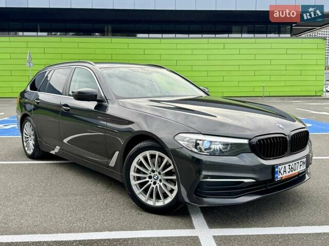Серый БМВ 5 Серия, объемом двигателя 2 л и пробегом 200 тыс. км за 19900 $, фото 9 на Automoto.ua