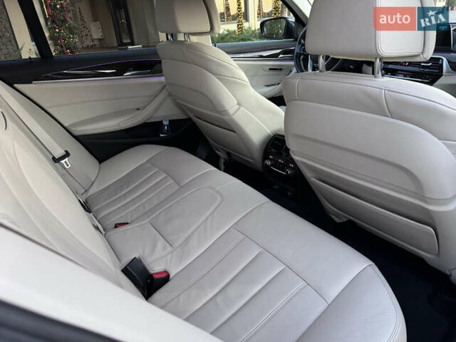 Серый БМВ 5 Серия, объемом двигателя 2 л и пробегом 246 тыс. км за 26500 $, фото 12 на Automoto.ua