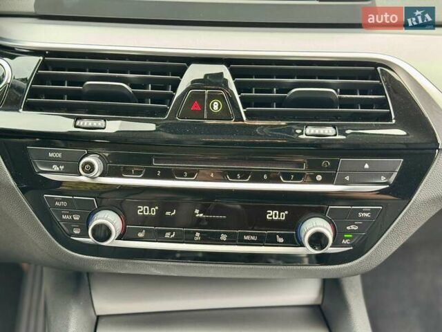 Сірий БМВ 5 Серія, об'ємом двигуна 2 л та пробігом 199 тис. км за 19900 $, фото 53 на Automoto.ua