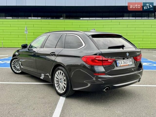 Серый БМВ 5 Серия, объемом двигателя 2 л и пробегом 200 тыс. км за 19900 $, фото 20 на Automoto.ua