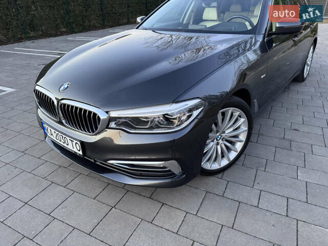 Серый БМВ 5 Серия, объемом двигателя 2 л и пробегом 246 тыс. км за 26500 $, фото 6 на Automoto.ua
