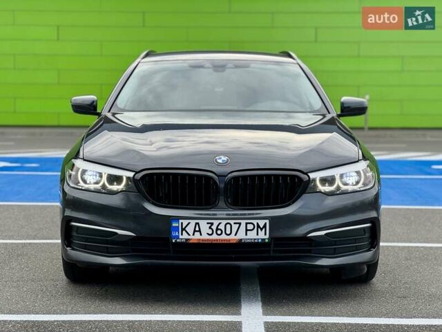 Серый БМВ 5 Серия, объемом двигателя 2 л и пробегом 200 тыс. км за 19900 $, фото 6 на Automoto.ua
