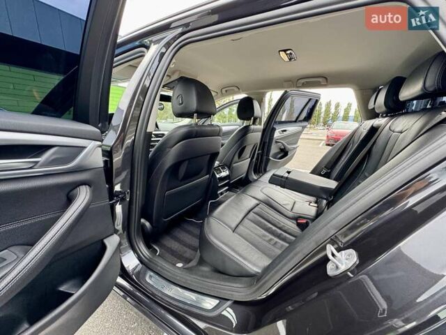 Серый БМВ 5 Серия, объемом двигателя 2 л и пробегом 200 тыс. км за 19900 $, фото 34 на Automoto.ua