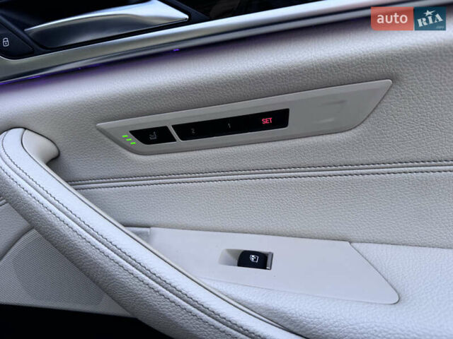 Серый БМВ 5 Серия, объемом двигателя 2 л и пробегом 246 тыс. км за 26500 $, фото 17 на Automoto.ua