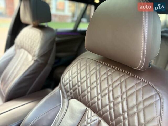 Серый БМВ 5 Серия, объемом двигателя 2 л и пробегом 223 тыс. км за 21850 $, фото 32 на Automoto.ua