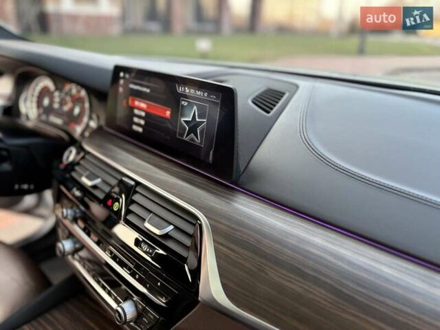 Серый БМВ 5 Серия, объемом двигателя 2 л и пробегом 223 тыс. км за 21850 $, фото 13 на Automoto.ua