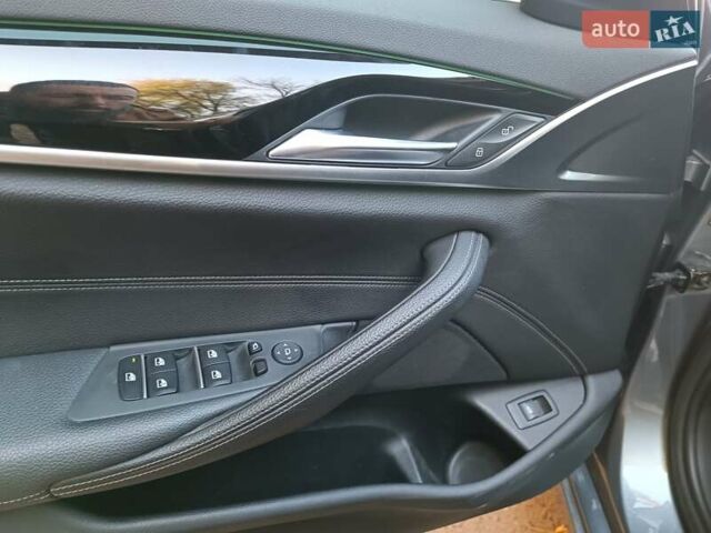 Серый БМВ 5 Серия, объемом двигателя 2 л и пробегом 153 тыс. км за 25300 $, фото 22 на Automoto.ua