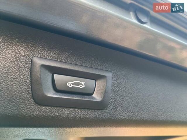 Серый БМВ 5 Серия, объемом двигателя 2 л и пробегом 153 тыс. км за 25300 $, фото 32 на Automoto.ua