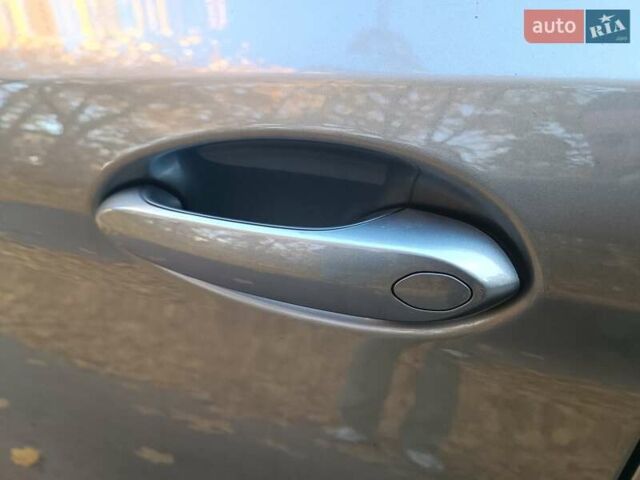 Серый БМВ 5 Серия, объемом двигателя 2 л и пробегом 153 тыс. км за 25300 $, фото 33 на Automoto.ua