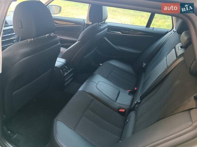 Серый БМВ 5 Серия, объемом двигателя 2 л и пробегом 153 тыс. км за 25300 $, фото 12 на Automoto.ua