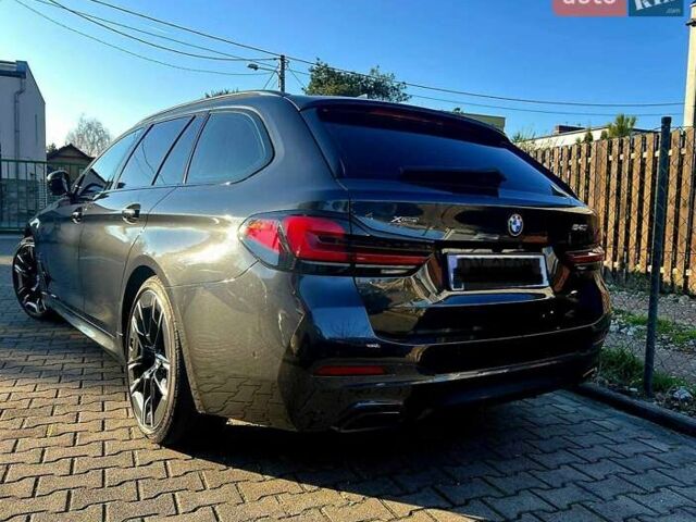 Серый БМВ 5 Серия, объемом двигателя 2.99 л и пробегом 120 тыс. км за 44000 $, фото 4 на Automoto.ua