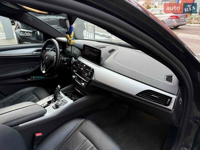 Сірий БМВ 5 Серія, об'ємом двигуна 2 л та пробігом 92 тис. км за 39900 $, фото 35 на Automoto.ua