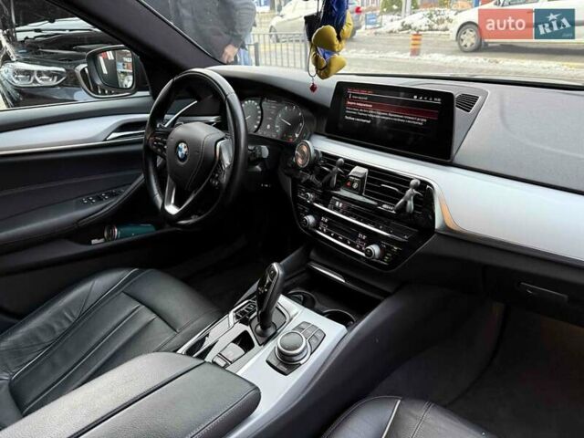 Сірий БМВ 5 Серія, об'ємом двигуна 2 л та пробігом 92 тис. км за 39900 $, фото 36 на Automoto.ua