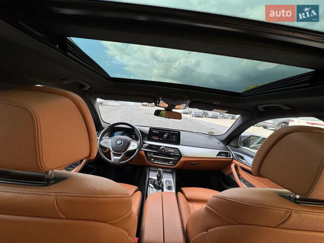 Серый БМВ 5 Серия, объемом двигателя 2.99 л и пробегом 209 тыс. км за 39990 $, фото 24 на Automoto.ua