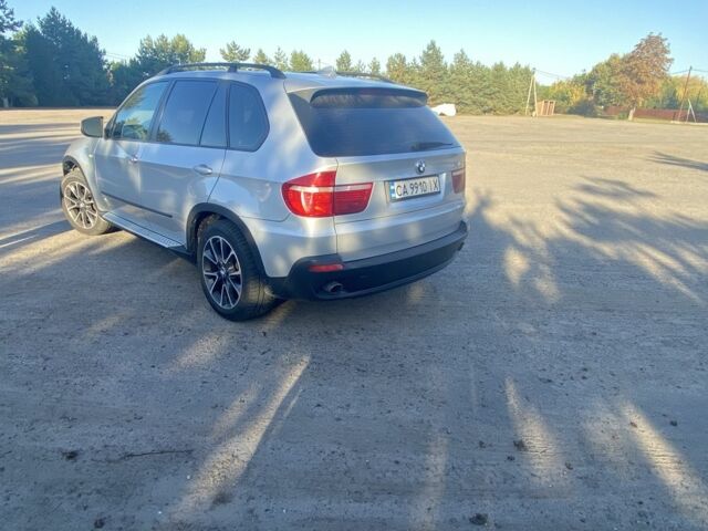 Серый БМВ 5 Серия, объемом двигателя 3 л и пробегом 360 тыс. км за 10000 $, фото 5 на Automoto.ua