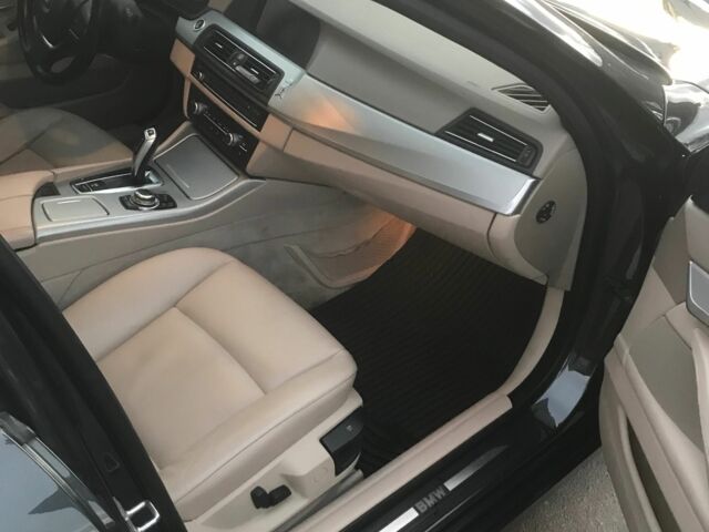 Серый БМВ 5 Серия, объемом двигателя 2 л и пробегом 176 тыс. км за 16500 $, фото 3 на Automoto.ua