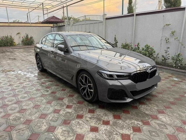 Сірий БМВ 5 Серія, об'ємом двигуна 2 л та пробігом 40 тис. км за 27800 $, фото 1 на Automoto.ua