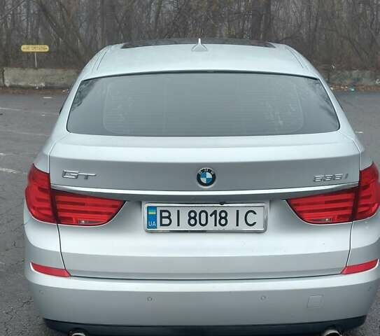 Серый БМВ 5 Серия, объемом двигателя 3 л и пробегом 133 тыс. км за 9200 $, фото 1 на Automoto.ua