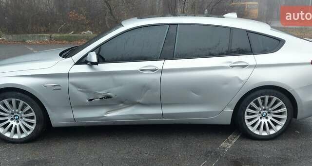 Серый БМВ 5 Серия, объемом двигателя 3 л и пробегом 133 тыс. км за 9200 $, фото 5 на Automoto.ua