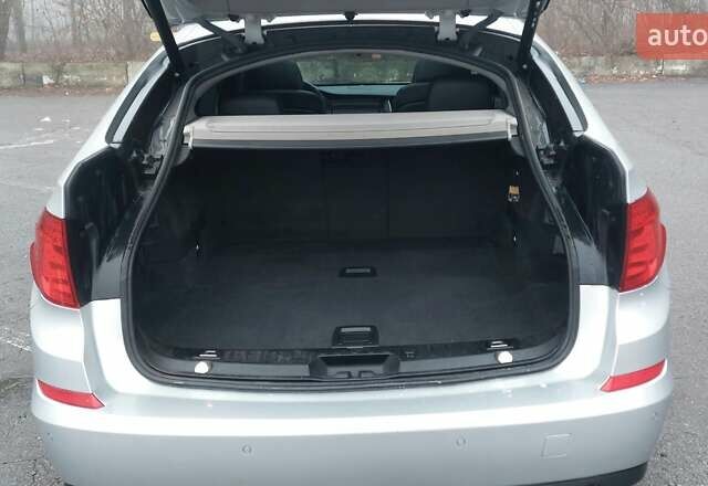 Серый БМВ 5 Серия, объемом двигателя 3 л и пробегом 133 тыс. км за 9200 $, фото 7 на Automoto.ua