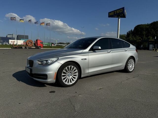 Серый БМВ 5 Серия, объемом двигателя 3 л и пробегом 220 тыс. км за 13999 $, фото 1 на Automoto.ua