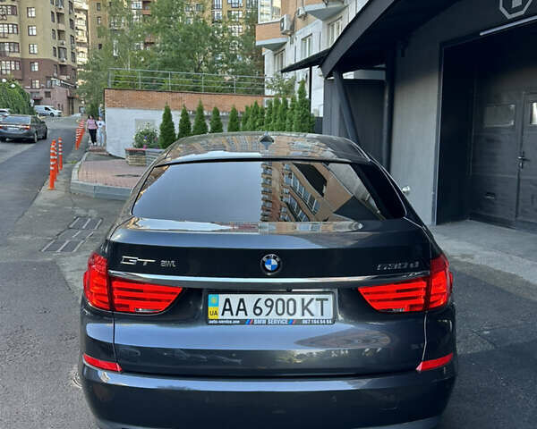 Серый БМВ 5 Серия, объемом двигателя 2.99 л и пробегом 226 тыс. км за 21500 $, фото 11 на Automoto.ua