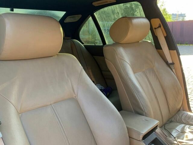 Синий БМВ 5 Серия, объемом двигателя 2.5 л и пробегом 376 тыс. км за 3400 $, фото 4 на Automoto.ua