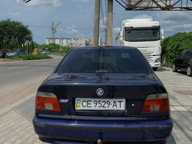 Синий БМВ 5 Серия, объемом двигателя 2.5 л и пробегом 376 тыс. км за 3400 $, фото 5 на Automoto.ua