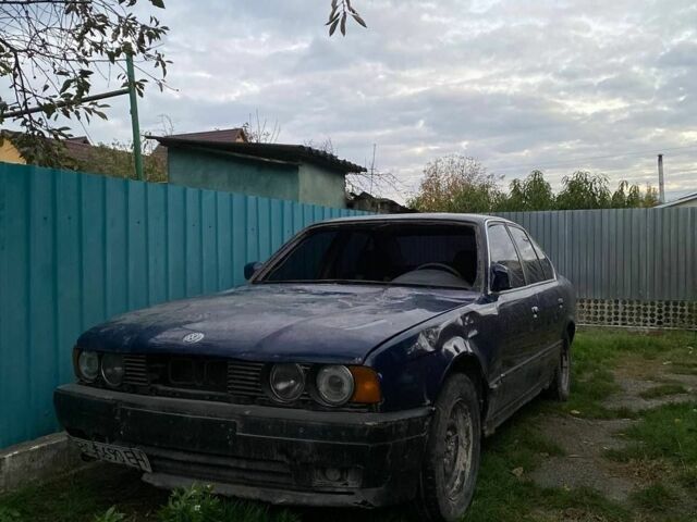 Синий БМВ 5 Серия, объемом двигателя 2.5 л и пробегом 346 тыс. км за 1429 $, фото 4 на Automoto.ua