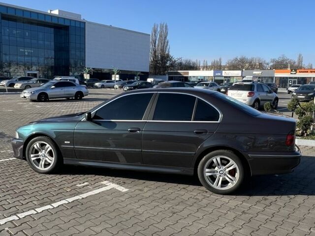 Синій БМВ 5 Серія, об'ємом двигуна 2.5 л та пробігом 400 тис. км за 6200 $, фото 3 на Automoto.ua