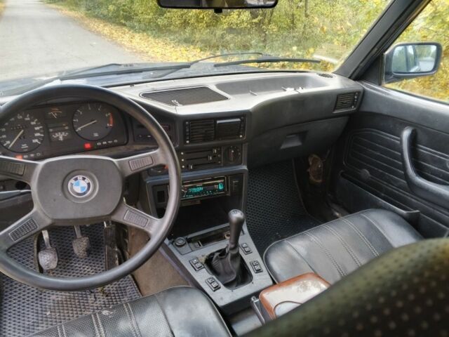 Синій БМВ 5 Серія, об'ємом двигуна 2.4 л та пробігом 460 тис. км за 1200 $, фото 12 на Automoto.ua