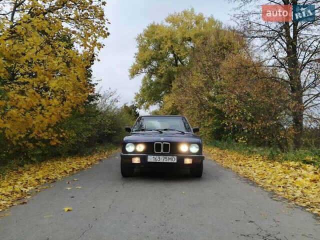 Синий БМВ 5 Серия, объемом двигателя 2.4 л и пробегом 460 тыс. км за 1200 $, фото 5 на Automoto.ua