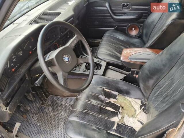 Синий БМВ 5 Серия, объемом двигателя 2.4 л и пробегом 460 тыс. км за 1200 $, фото 11 на Automoto.ua