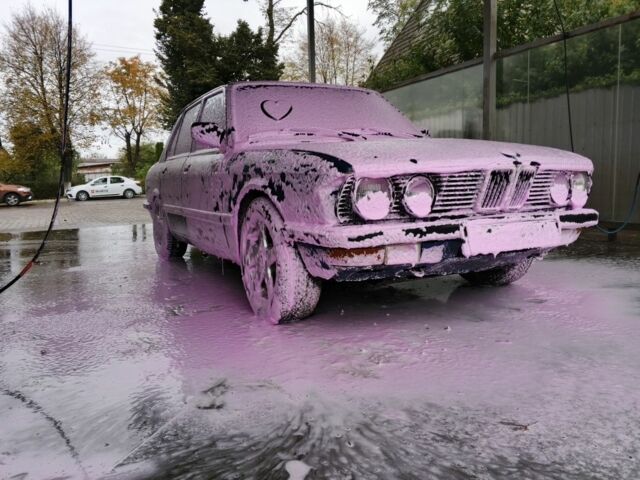 Синій БМВ 5 Серія, об'ємом двигуна 2.4 л та пробігом 460 тис. км за 1200 $, фото 2 на Automoto.ua