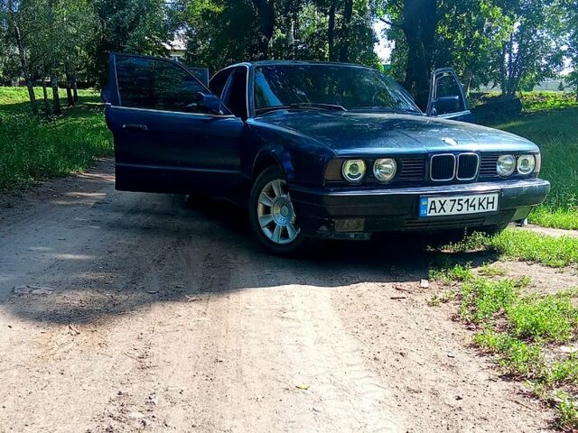 Синий БМВ 5 Серия, объемом двигателя 2 л и пробегом 220 тыс. км за 2150 $, фото 7 на Automoto.ua