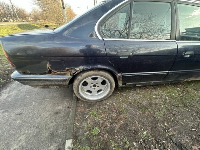 Синий БМВ 5 Серия, объемом двигателя 2 л и пробегом 233 тыс. км за 1800 $, фото 10 на Automoto.ua