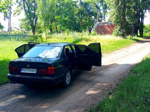 Синий БМВ 5 Серия, объемом двигателя 2 л и пробегом 220 тыс. км за 2150 $, фото 3 на Automoto.ua