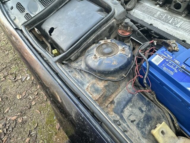 Синий БМВ 5 Серия, объемом двигателя 2 л и пробегом 233 тыс. км за 1800 $, фото 19 на Automoto.ua